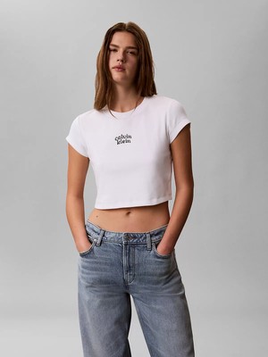 Calvin Klein Kadın Normal Kalıp Logo Baskılı Yuvarlak Yakalı Pamuklu Kısa Kollu Crop Beyaz T-Shirt LV047G828G-YAF