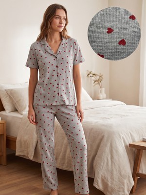 Sleeproom Önden Düğmeli Waffle Kumaş Kalp Desen Gri Kısa Kol Pijama Takımı