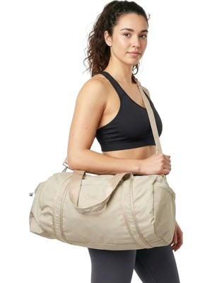 Clean Powders Fit Spor Çanta Bej Fonksiyonel ve Dayanıklı 27 L 45 x 29 cm Kadınlar İçin