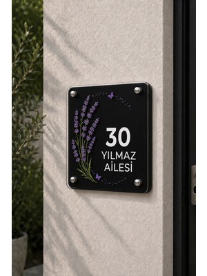 JHAAR Kişiye Özel Pleksi Kapı Isimliği – Modern & Lüks Uv Baskılı Dekoratif Kapı Numarası- Lavanta Çiçeği 20X20 cm -Siyah