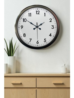 Black Classic 52 cm Metal Modern ve Şık Duvar Saati