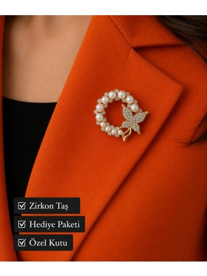 Herşey Nota Inci ve Butterfly Figürlü Kristal Taşlı Kadın Broşu Şık Hediye Aksesuarı