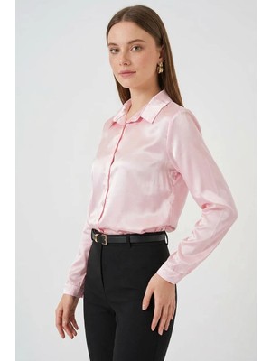 Kadın Dökümlü Saten Pembe Gömlek