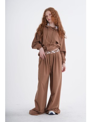 Haykids Kız Çocuk Kapüşonlu Oversize Takım - Bel ve Yaka Desen Detaylı Geniş Paça Takım