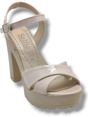 Selfie 4280-26 Rugan Çapraz Bant Platform Topuk Fashion Kadın SANDALET(11CM)