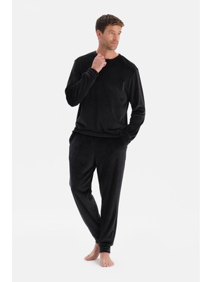 Dagi Siyah Bisiklet Yaka Uzun Kollu Kadife Tişört Pantolon Pijama Takımı