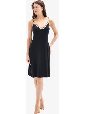 Blackspade Kadın Ince Askılı Siyah Mikro Modal Gecelik C1T0N025