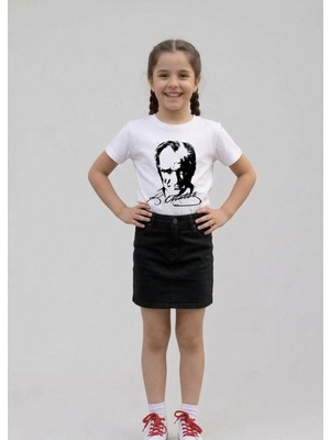 Nacar Store Kız Çocuk Atatürk Baskılı T-Shirt ve Keten Etek Takım 23 Nisan-Özel Bayramlar