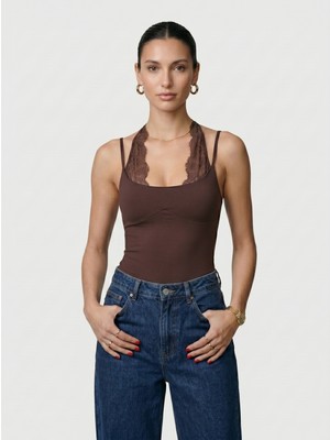 Noe Collection Kadın Dantel Yaka Ince Askılı Çıtçıtlı Bodysuit