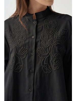 Prem  Siyah Nakış Detaylı Gömlek