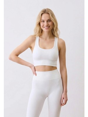 Formactive Kadın Seamless Fitilli Dikişsiz Spor Sütyeni Ekru - Esnek Spor İç Giyim & Toparlayıcı Sütyen 1520