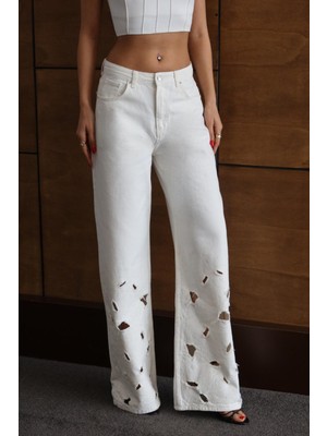 Lacarino 8272 Kadın Nakışlı Pantolon