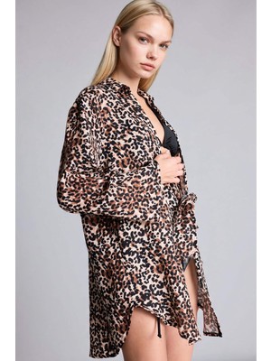 DeFacto %100 Pamuk Regular Fit Leopar Desenli Müslin Kahverengi Plaj Gömleği H3055AX26SP