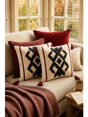 Bella Home 2 Adet Punch Nakış Kırlent Kılıfı 40 cm x 40 cm