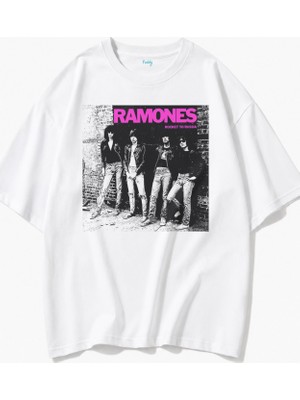 Fuddy Moda Unisex Ramones Rocket To Russia Baskılı Tişört, Oversize Rock Band Temalı Bisiklet Yaka Tshirt