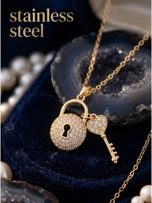 Stainless Steel 316L Çelik Zincir Gold Renk Kilit Anahtar Model Zirkon Taşlı Kolye