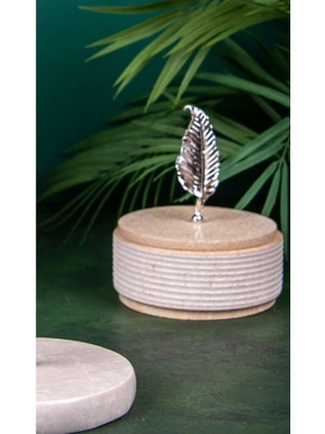 Miarik Design Dekoratif Bej Mermer Taş Kutu Yaprak Pirinç Kulp Detayli Büyük Boy Kutu