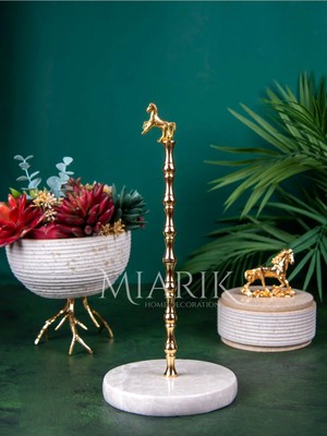Miarik Design Bej Mermer At Detaylı Pirinç  Havluluk 17*30 cm