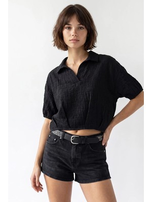 Mixray 4901 Kadın Polo Yaka Yarım Patlı Kraş Dokulu Crop Bluz Siyah