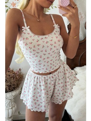 Bella Notte Ekru Minimal Çiçek Desenli Askılı Şortlu Pijama Takımı