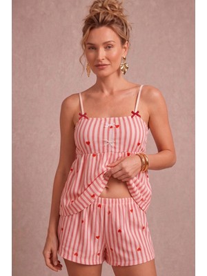 Bella Notte Pembe Kadın Çizgili Kalp Desenli Askılı Şortlu Pijama Takımı