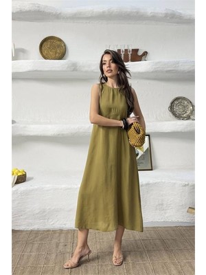 Neşeli Butik Kadın Yeşil Cep Detaylı Kolsuz Oversize Yazlık Elbise NBNP038