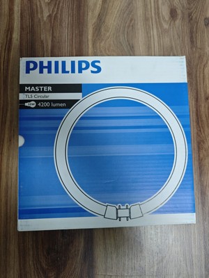 CTR Ticaret Philips Master Tl5 Circular 55W 4200 Lm Simit Floresan Ampul - 4000K Doğal Beyaz - 30.5 cm Dış Çap 16MM/18MM