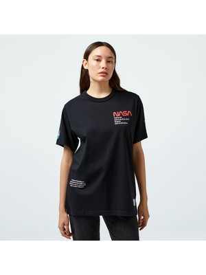 Alpha Industries Nasa Worm Logo Unisex Siyah T-Shirt
