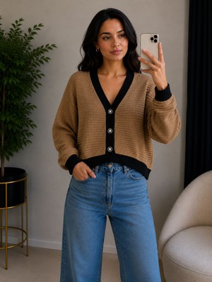 SFG Life Moda Kadın V Yaka Düğmeli Şeritli Kısa Crop Ceket-Hırka