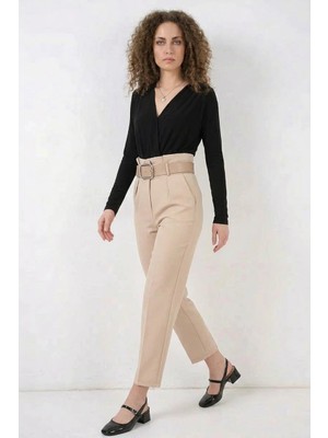 Kadın Yüksek Bel Kemerli Krem Pantolon