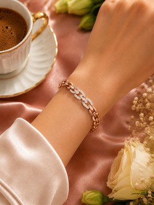 Jammy Jewerly Gold Taş Detaylı Çelik Bileklik – Şık ve Modern Tasarım