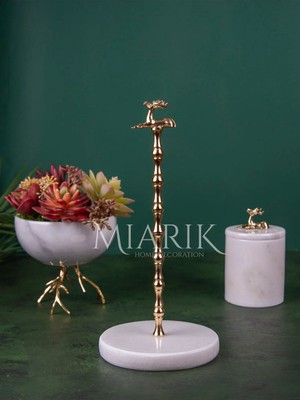 Miarik Design Mermer Tabanlı Ceylan Aksesuarli Pirinç Peçetelik Havluluk (Gold)