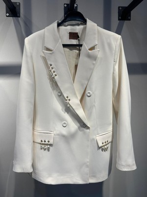 Cns Woman Inci Aksesuar Detaylı Blazer Ceket