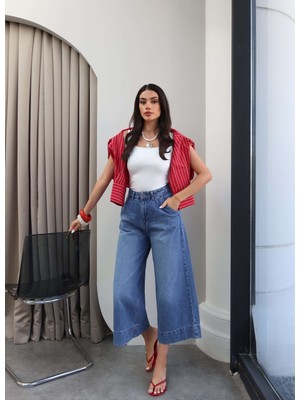 Esra Helvacı Geniş Paça Kapri Jean