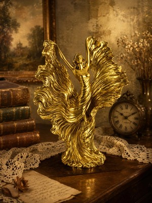 Gold Wind Dancer Dekoratif Kadın Heykeli Modern Salon Ofis ve Masa Üstü Dekoru