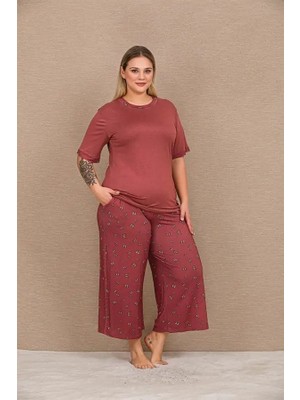 Veraura Lifestyle Closet Büyük Beden Viskon Şık Tasarım Kelebek Desenli Bordo Kısa Kol Kapri Takım
