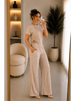 Moda Leyra Lina Fitilli Yan Büzgü Detaylı Likralı Crop Bluz Bol Paça Pantolon Ikili Takım Nefes Alabilen Terletmez Yeni Nesil Kumaş