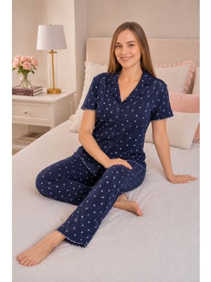 Ebru Tesettür Desenli Düğmeli Pijama Takımı Lacivert