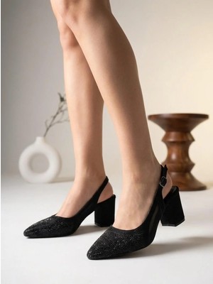 Nesil Shoes Özma 7025 Siyah Taşlı Kadın Sandalet