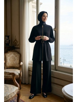 Armine Trend Boydan Fermuarlı Beli Kemerli Pantolonlu Ikili Takım Siyah 26YT6138