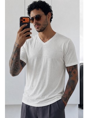 Tarz Cool Erkek Flamlı Pamuklu V Yaka Basic Slim Fit Tişört Yazlık Günlük Şık Tişört