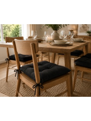 Yuvına 4'lü Siyah Sandalye Minderi 40X40 cm – Dolgulu, Yıkanabilir