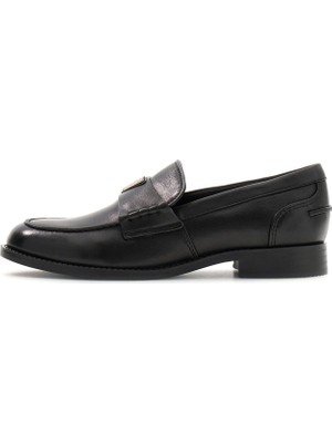 Guess Beliso Kadın Deri Loafer