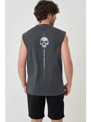 Rock&Roll Çizgide Kurukafa Arka Baskılı Kesik Kol / Kolsuz Antrasit Oversize T-Shirt