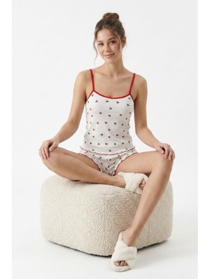 Rays Beyaz Kiraz Desen Askılı Şortlu Pijama Takımı 3302