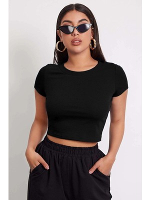 EkoAlışverişDünyam Kadın Siyah Yuvarlak Yaka Yarım Kol Crop Top Bluz