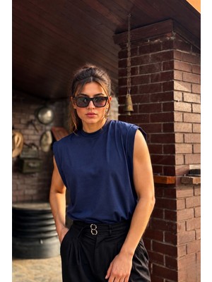 Guaraz Kadın Sıfır Kol Bisiklet Yaka %100 Pamuk Oversıze Kolsuz Kejıl T-Shirt