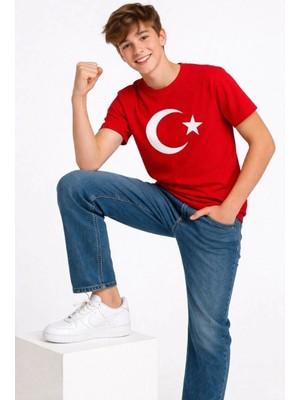 Mbb E-Ticaret Erkek Çocuk Tişört Bisiklet Yaka Ay Yıldız Bayrak Baskılı T-Shirt - Kırmızı