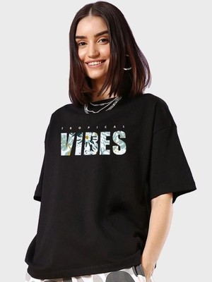 Mbb E-Ticaret Kadın Kısa Kol Yazlık Tişört Bisiklet Yaka Vıbes Baskılı T-Shirt - Siyah