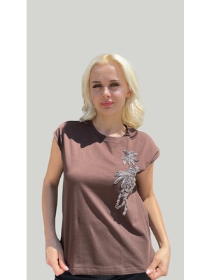 Unique  Palmiye Nakış Işlemeli Tişört